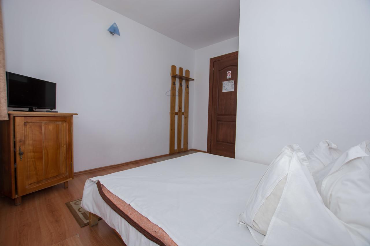 Hotel Complex Panoramic Ranca Exterior foto